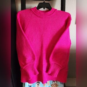 Women's Pink Sweater